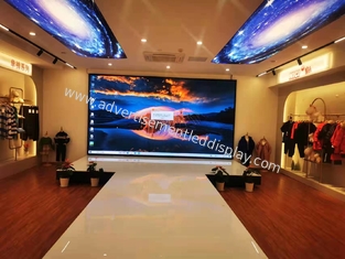 หน้าจอโฆษณา LED แบบไดนามิคที่มีสีสันสดใส