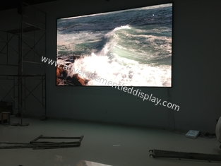 220 วอลต์ โปรแกรมโฆษณา LED ภายในเต็มสีแขวน 1g1r1b